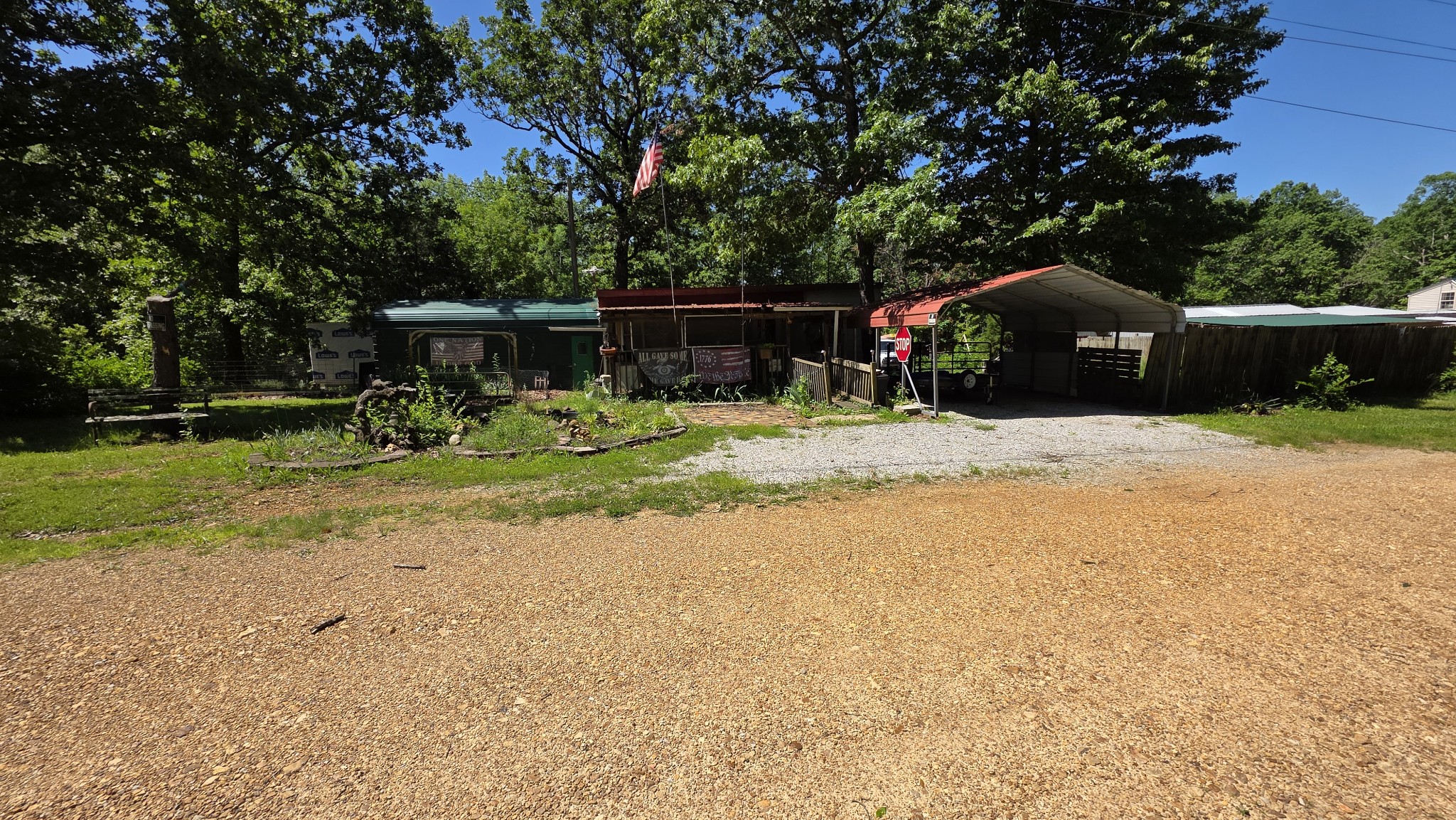 4285 W Ridge Dr Nunnelly, TN 37137
